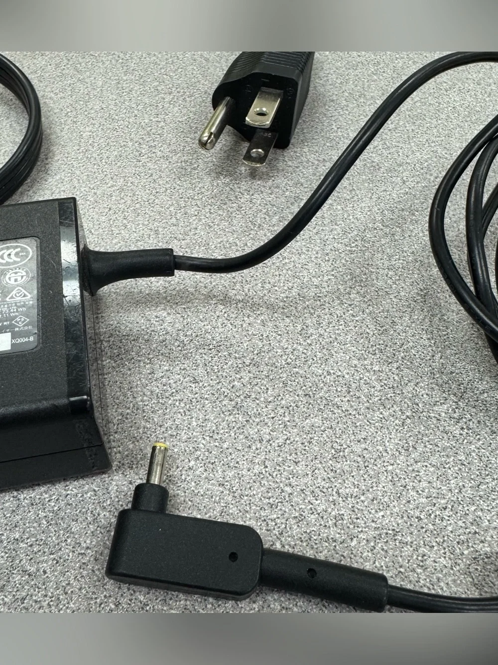Acer Black AC Power Adapter with Right-Angle DC Plug-Chromebook